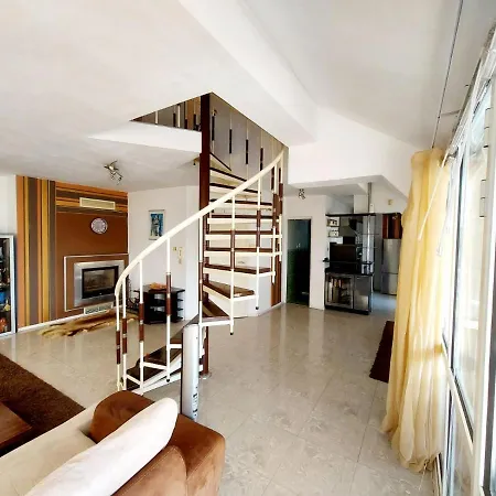 Апартамент Comfort Flat *