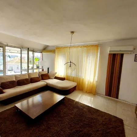 Апартамент Comfort Flat